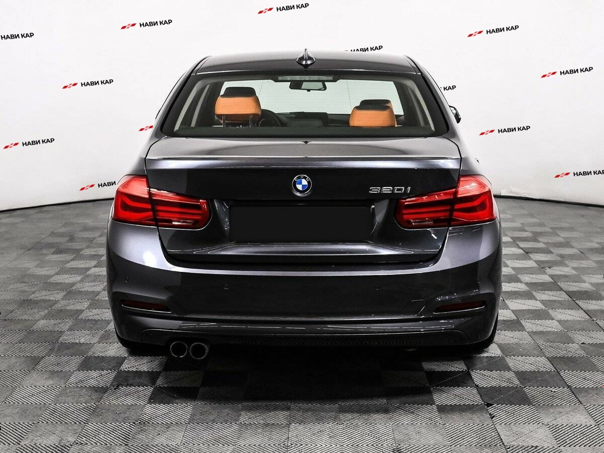 BMW 3 серии с пробегом — 2017 год. Фото: #5