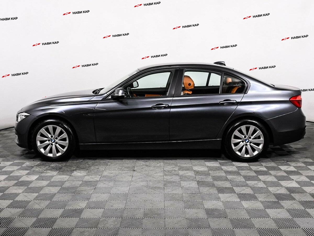 BMW 3 серии с пробегом — 2017 год. Фото: #7