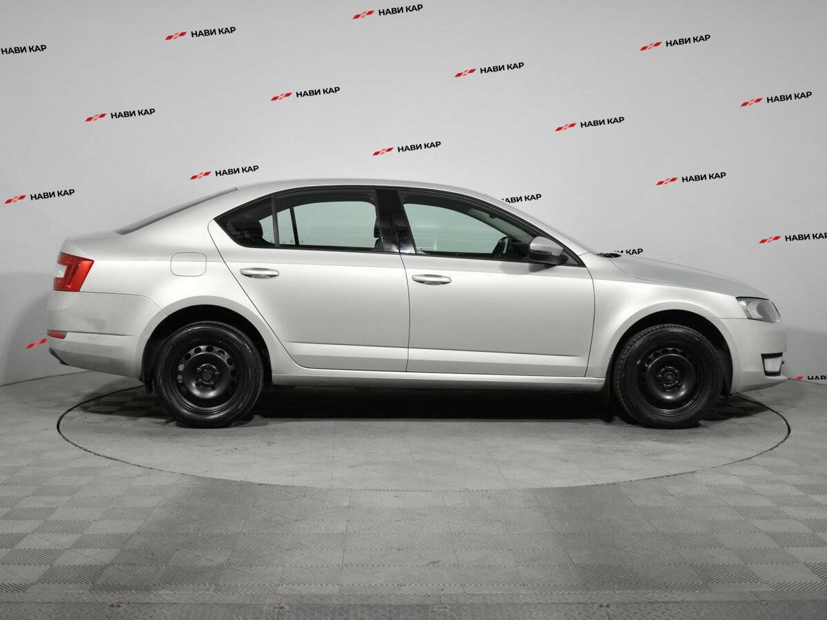 Skoda Octavia с пробегом — 2015 год. Фото: #3