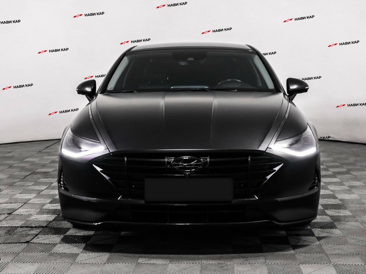 Hyundai Sonata с пробегом — 2021 год. Фото: #1