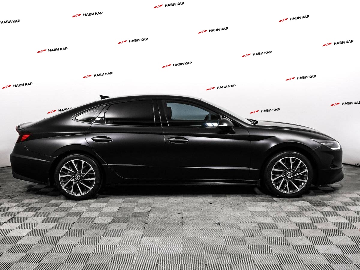 Hyundai Sonata с пробегом — 2021 год. Фото: #3