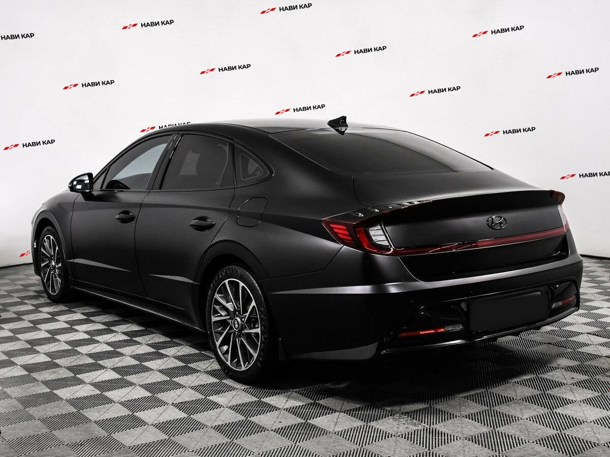 Hyundai Sonata с пробегом — 2021 год. Фото: #6