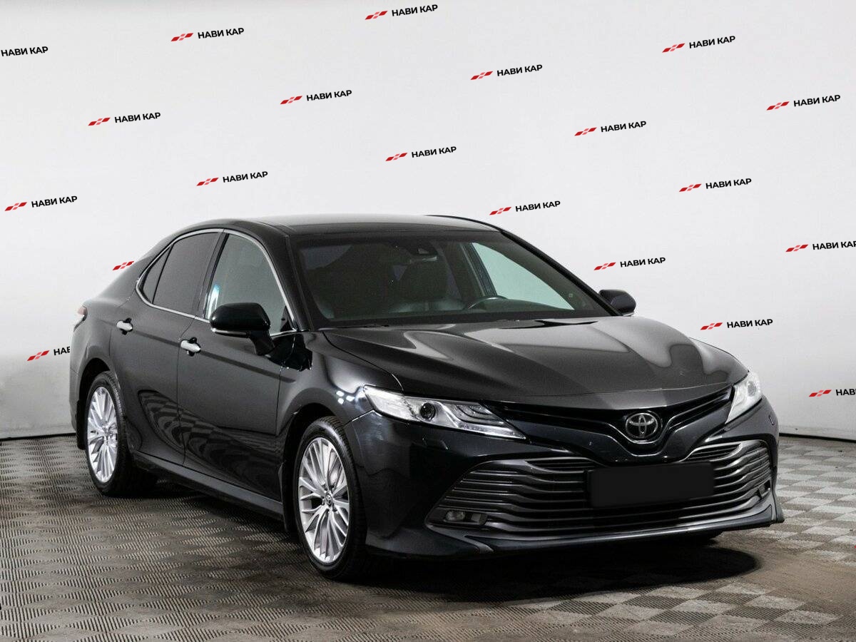 Toyota Camry с пробегом — 2020 год. Фото: #2