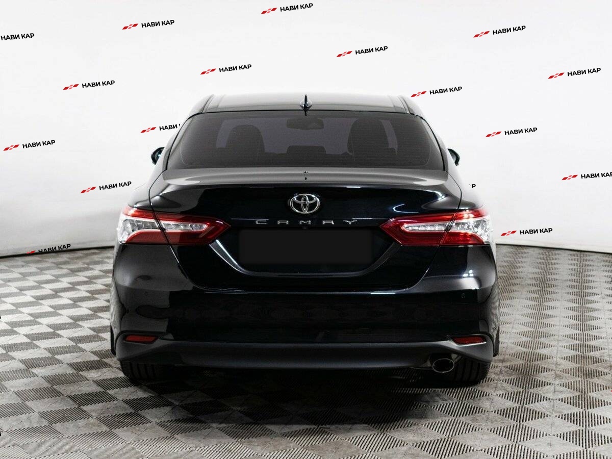 Toyota Camry с пробегом — 2020 год. Фото: #5