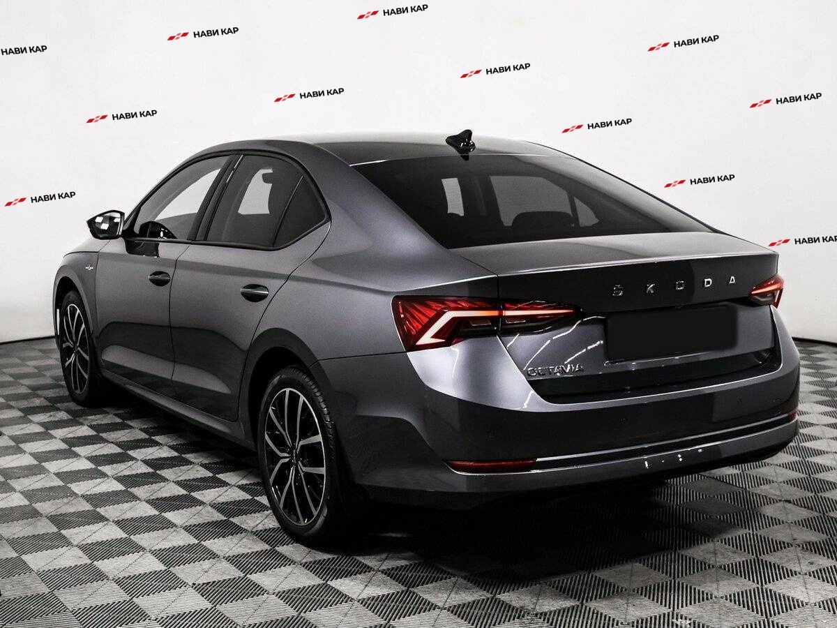 Skoda Octavia с пробегом — 2021 год. Фото: #6