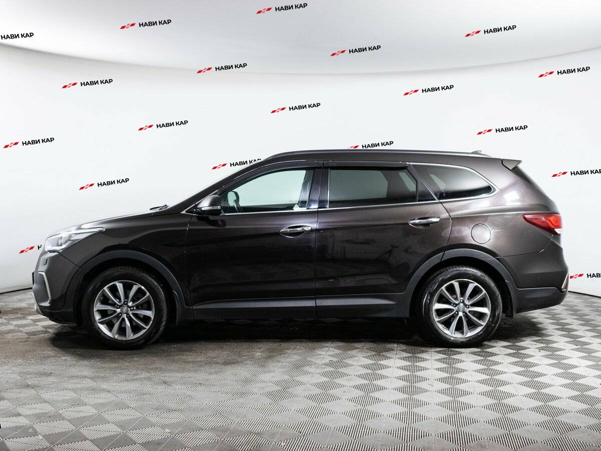 Hyundai Santa Fe с пробегом — 2017 год. Фото: #7