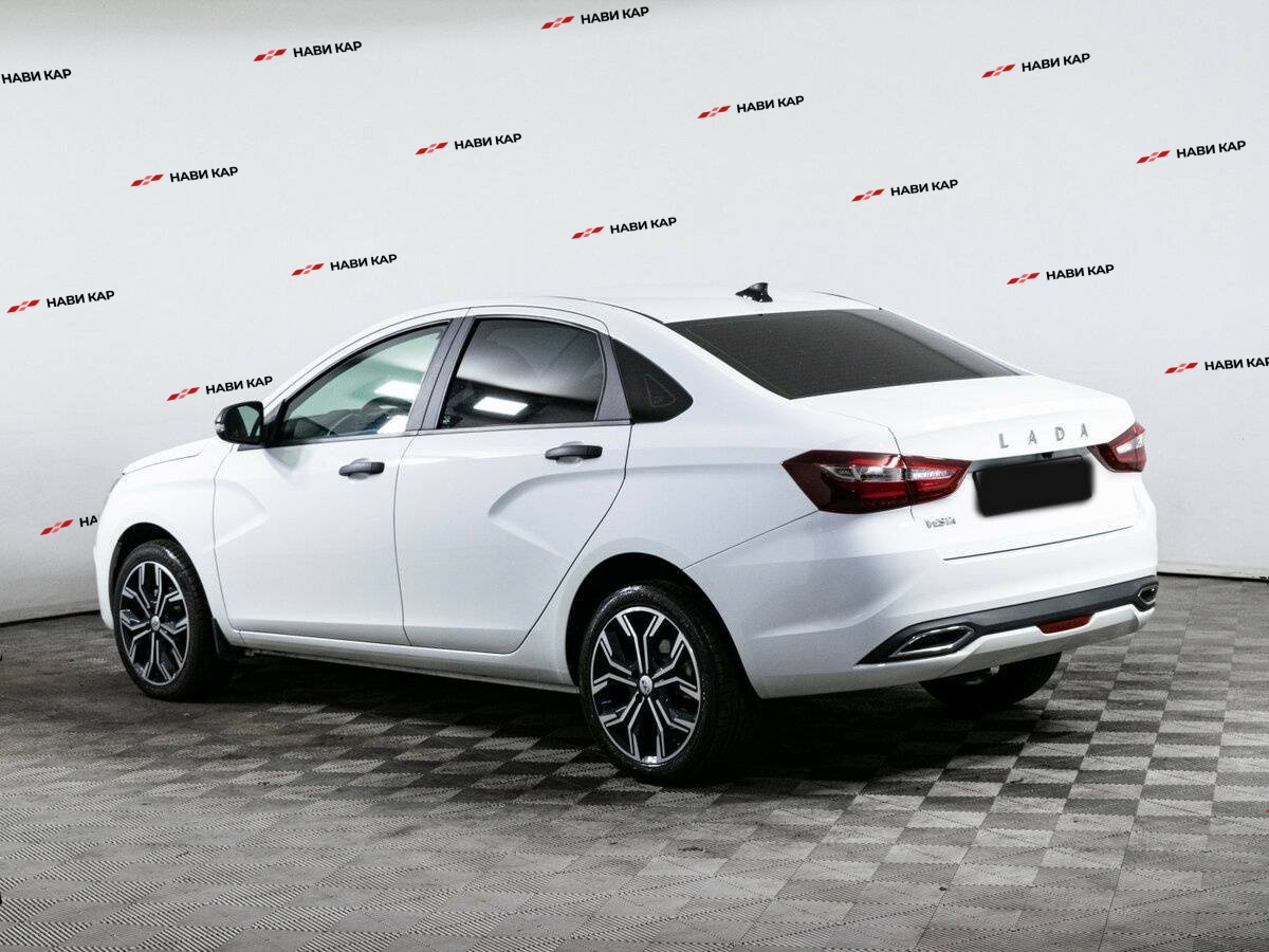 Lada (ВАЗ) Vesta с пробегом — 2024 год. Фото: #5