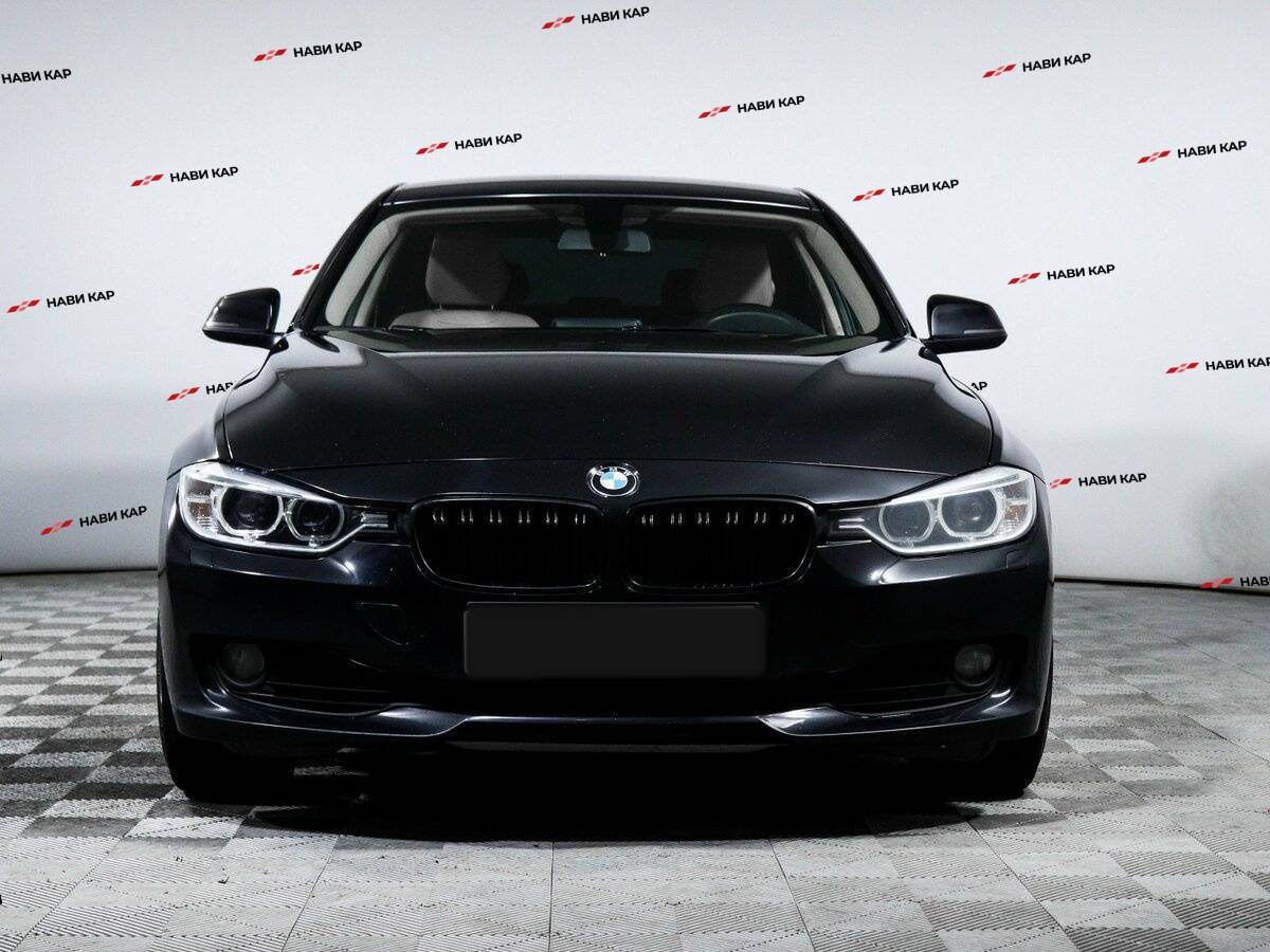 BMW 3 серии с пробегом — 2013 год. Фото: #1