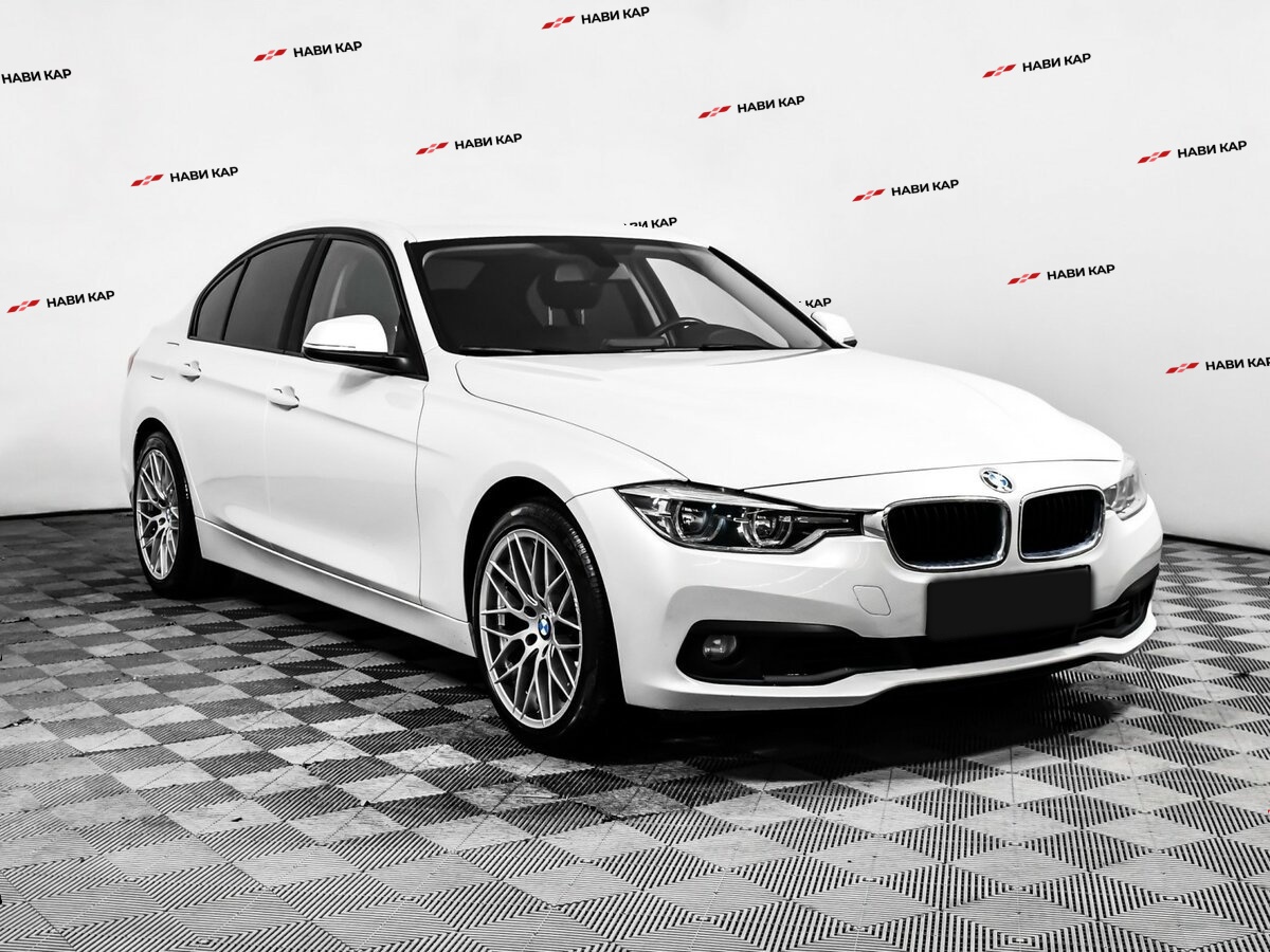 BMW 3 серии с пробегом — 2017 год. Фото: #2