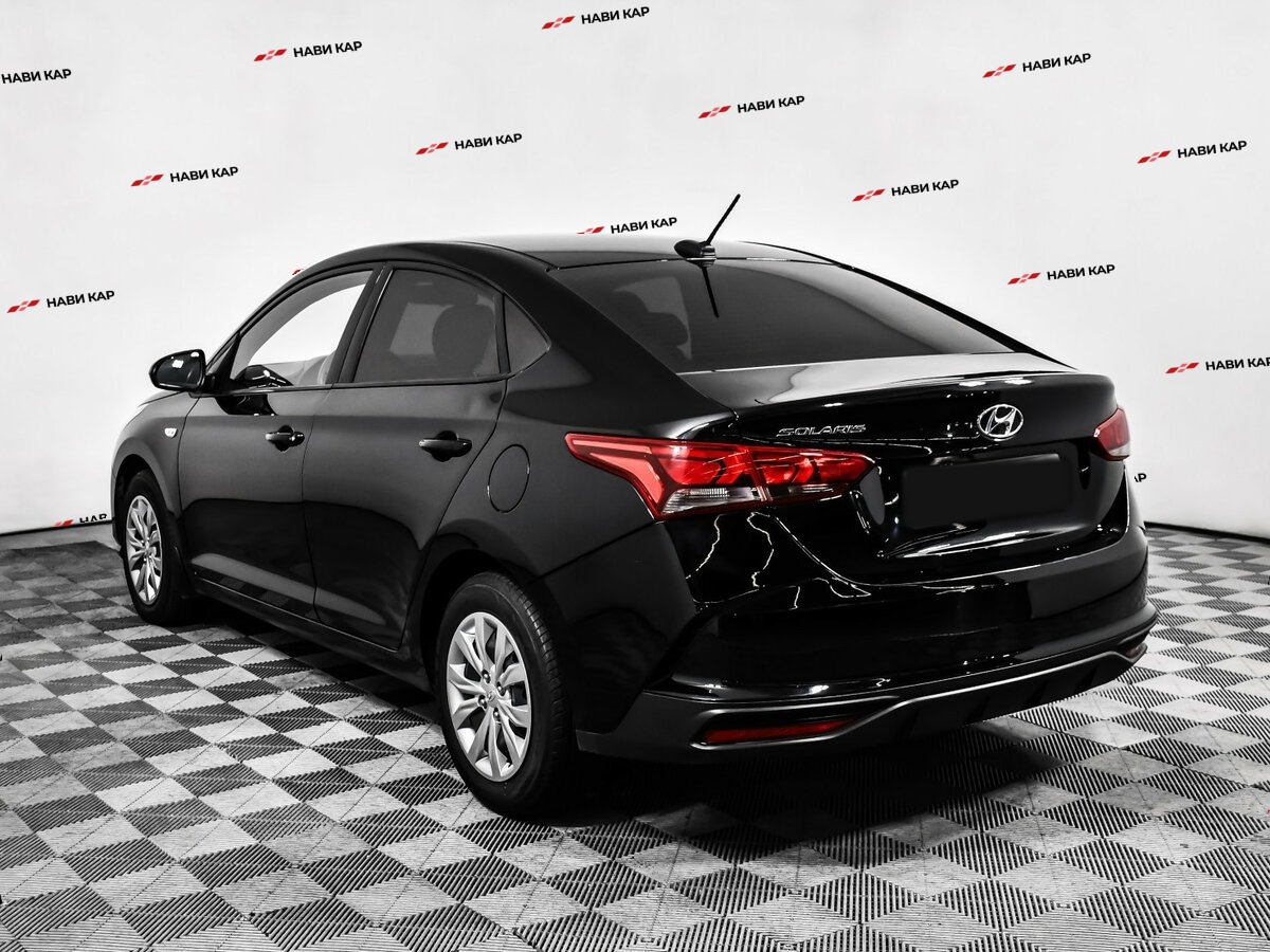 Hyundai Solaris с пробегом — 2021 год. Фото: #6