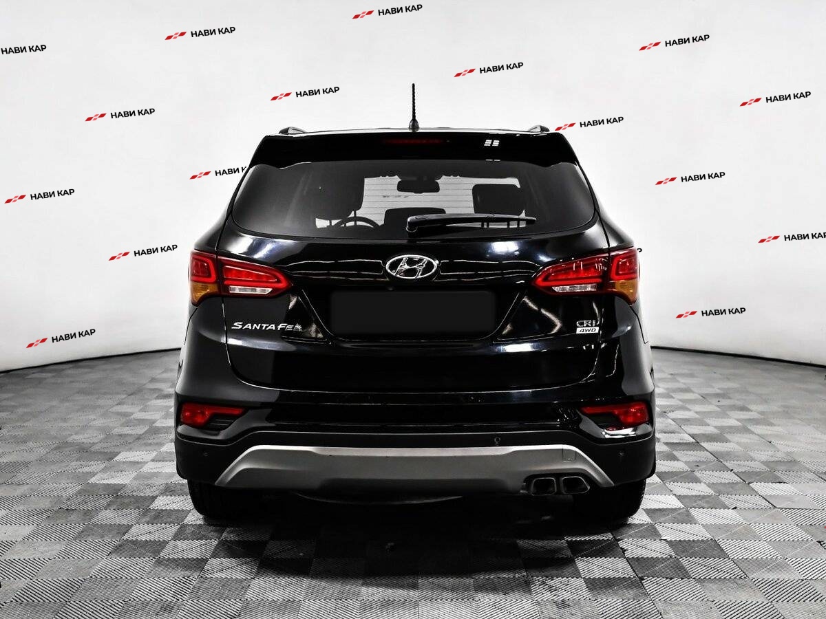 Hyundai Santa Fe с пробегом — 2017 год. Фото: #5