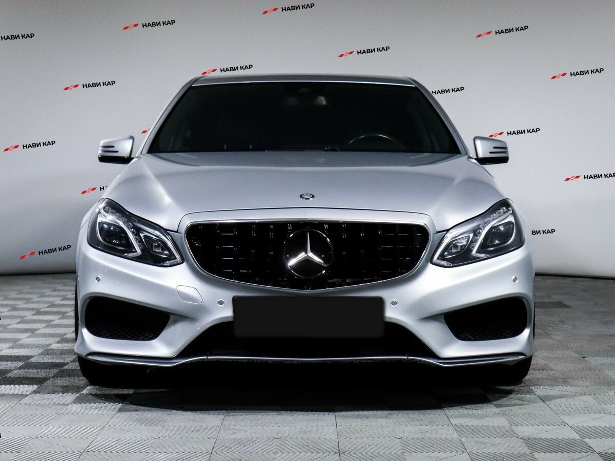 Mercedes-Benz E-Класс с пробегом — 2015 год. Фото: #1