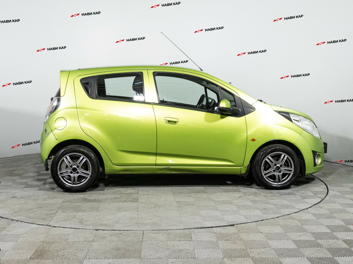 Chevrolet Spark с пробегом — 2012 год. Фото: #3