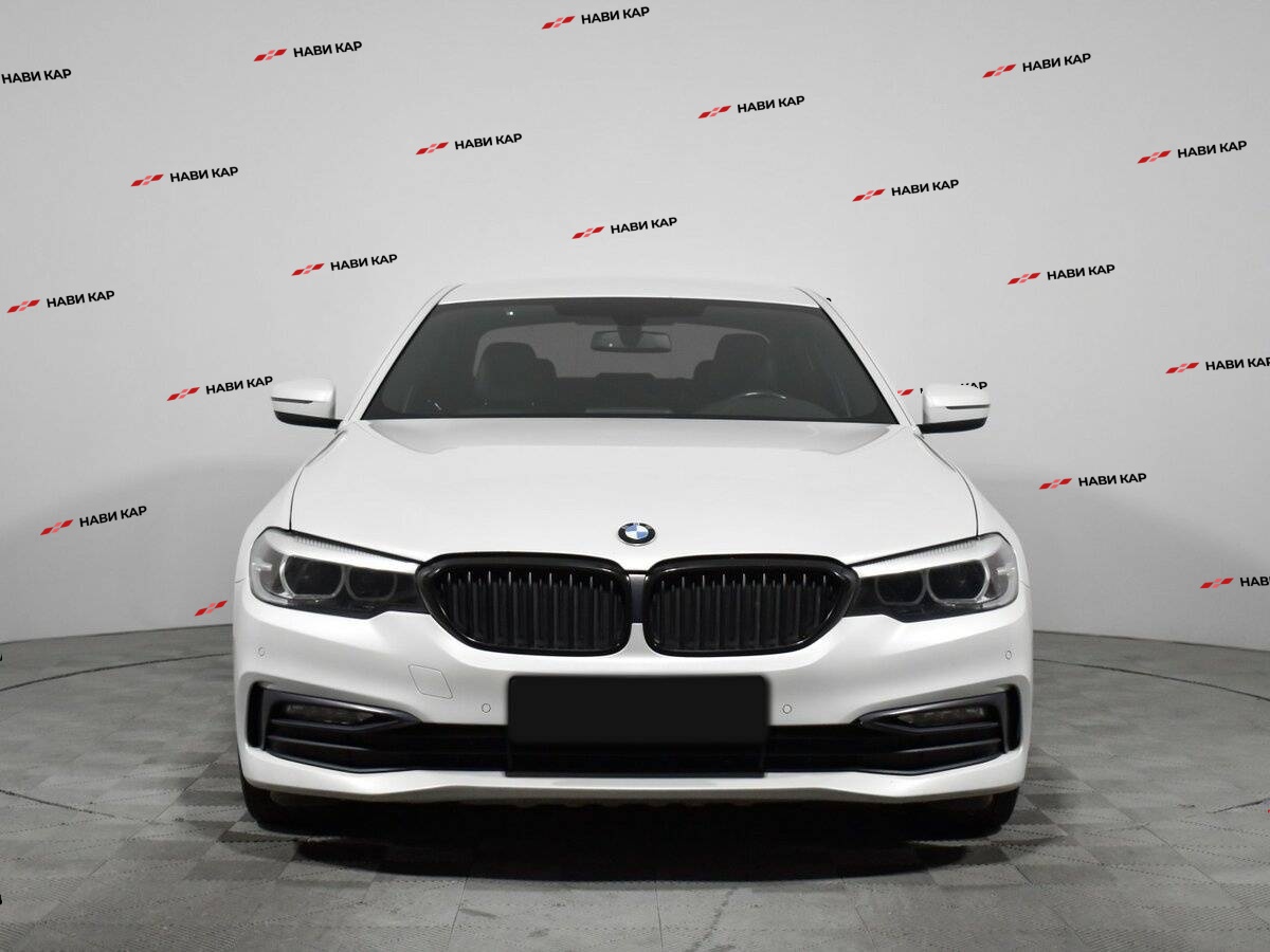 BMW 5 серии с пробегом — 2017 год. Фото: #1