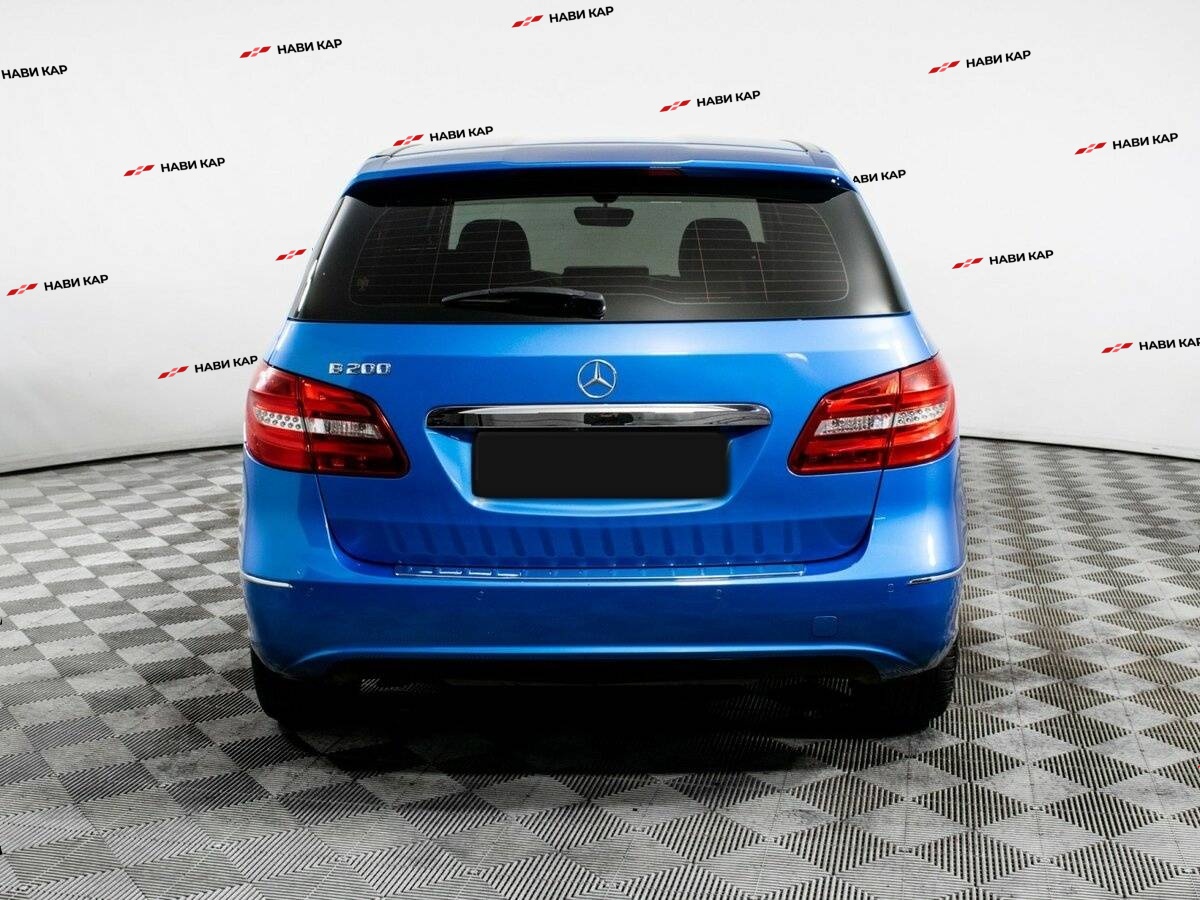 Mercedes-Benz B-Класс с пробегом — 2014 год. Фото: #4