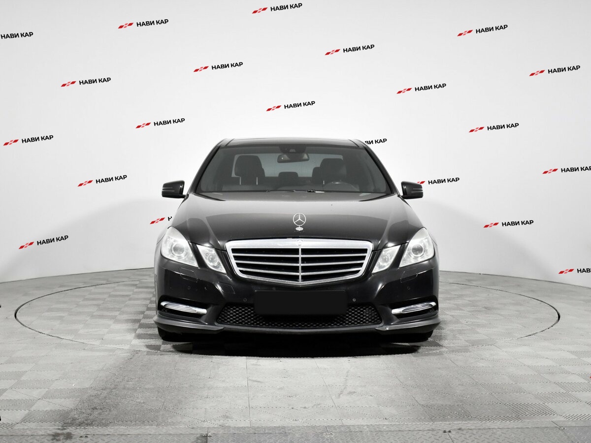 Mercedes-Benz E-Класс с пробегом — 2012 год. Фото: #1