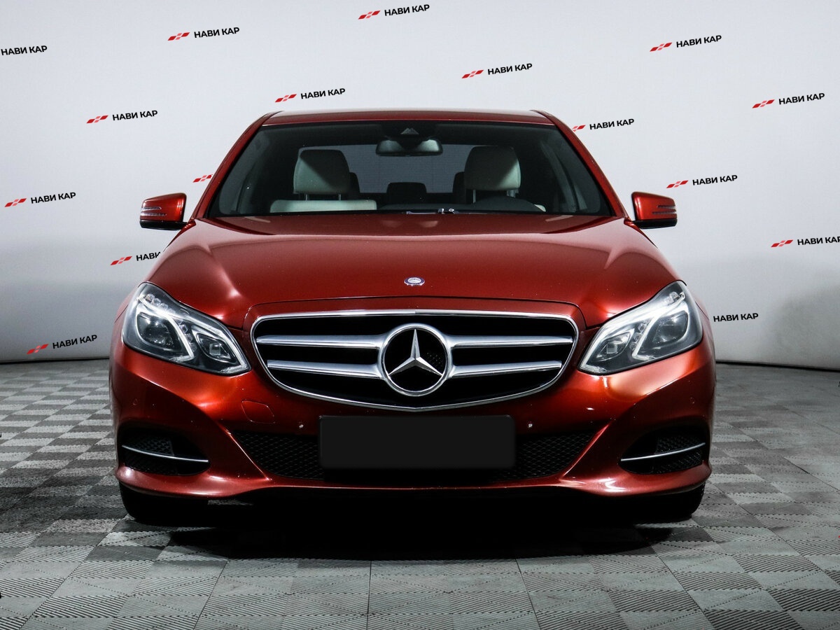 Mercedes-Benz E-Класс с пробегом — 2014 год. Фото: #1