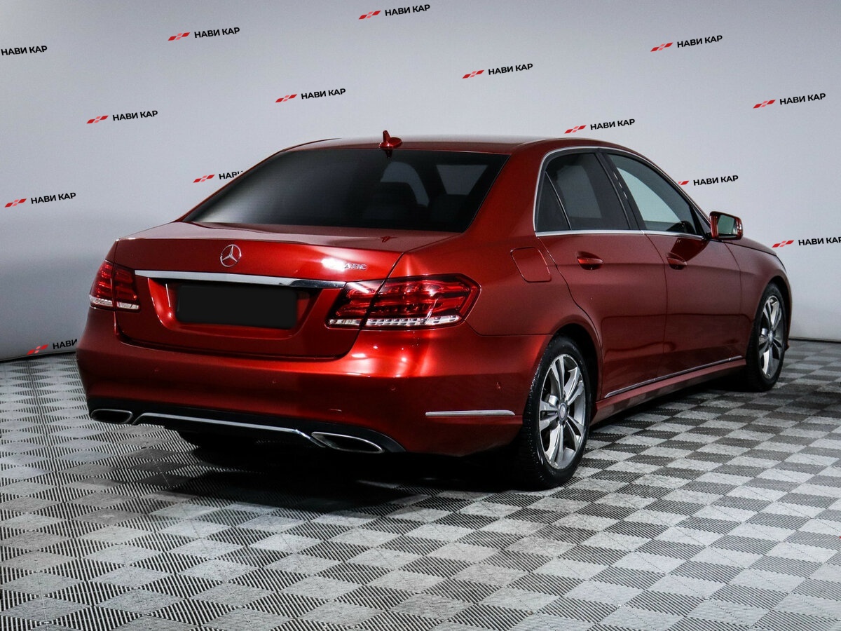 Mercedes-Benz E-Класс с пробегом — 2014 год. Фото: #3