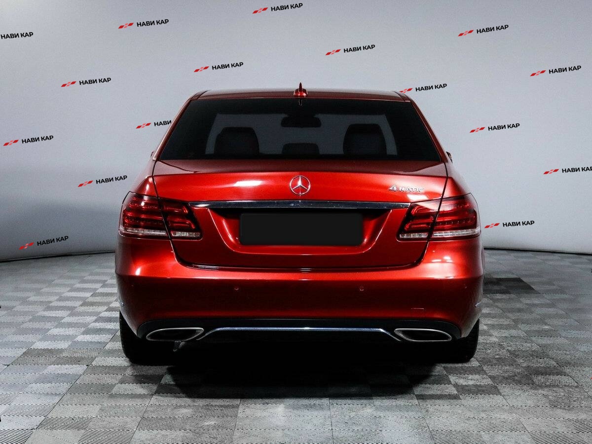 Mercedes-Benz E-Класс с пробегом — 2014 год. Фото: #4