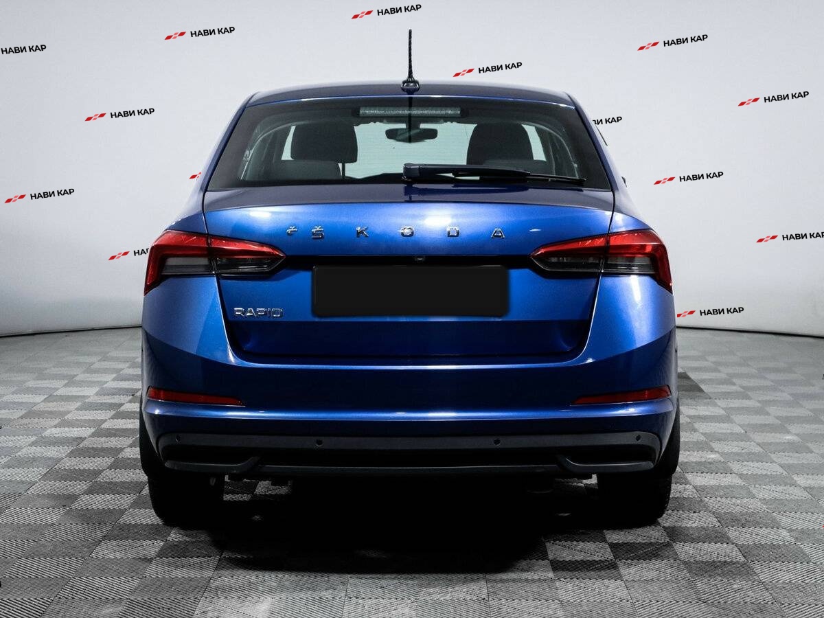 Skoda Rapid с пробегом — 2021 год. Фото: #4
