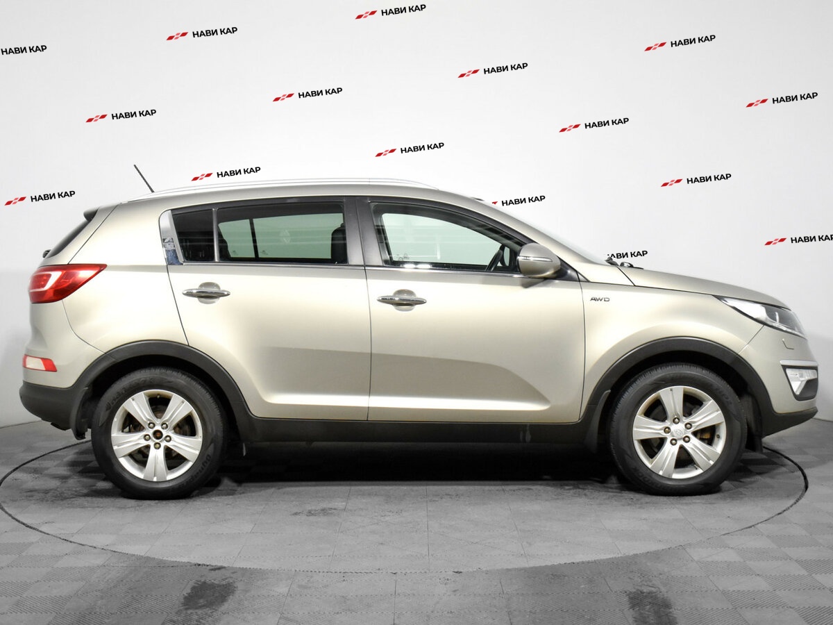 Kia Sportage с пробегом — 2013 год. Фото: #3