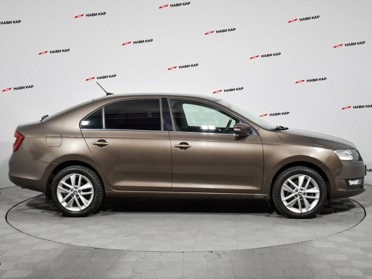 Skoda Rapid с пробегом — 2018 год. Фото: #3