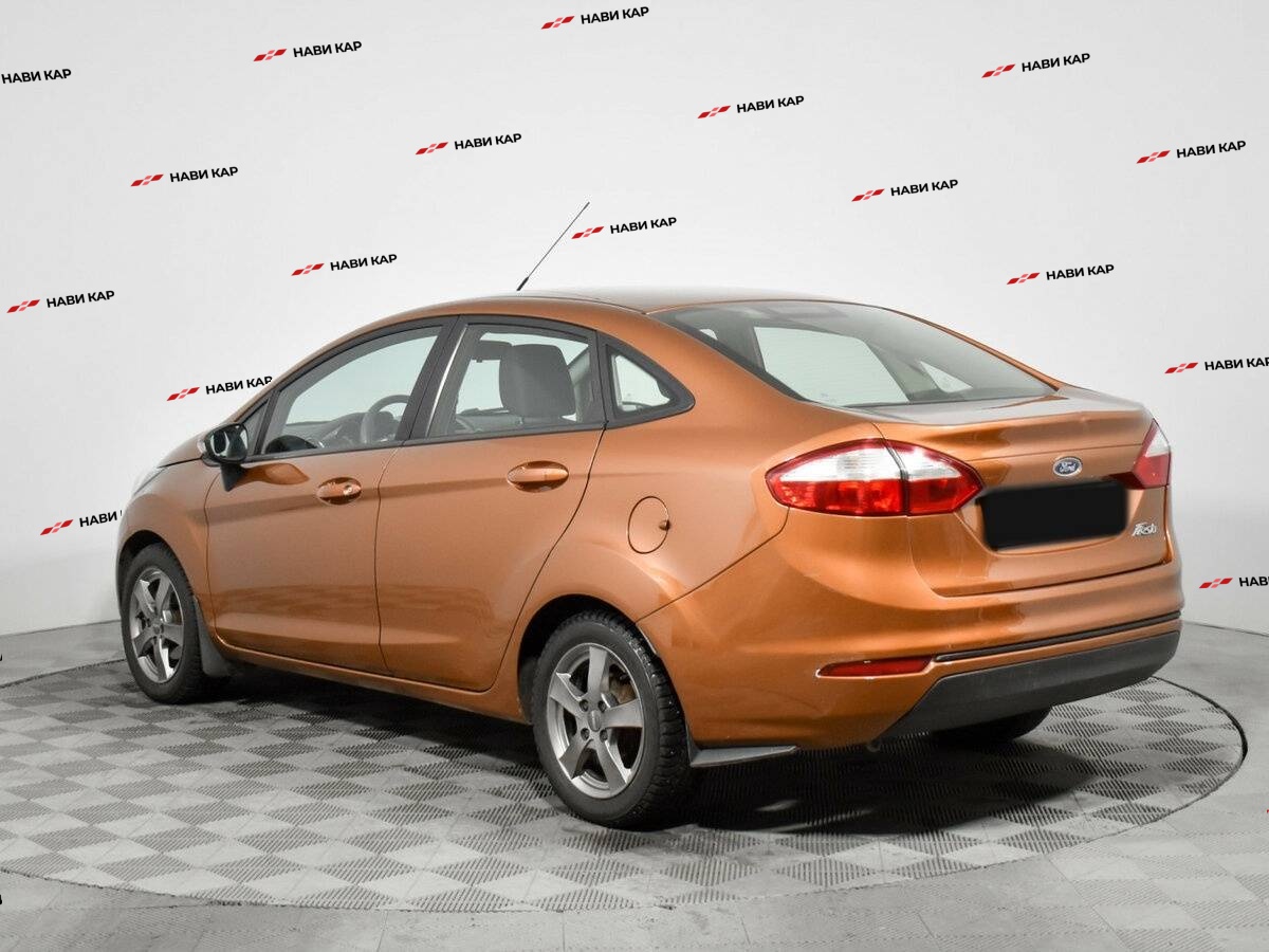 Ford Fiesta с пробегом — 2016 год. Фото: #6