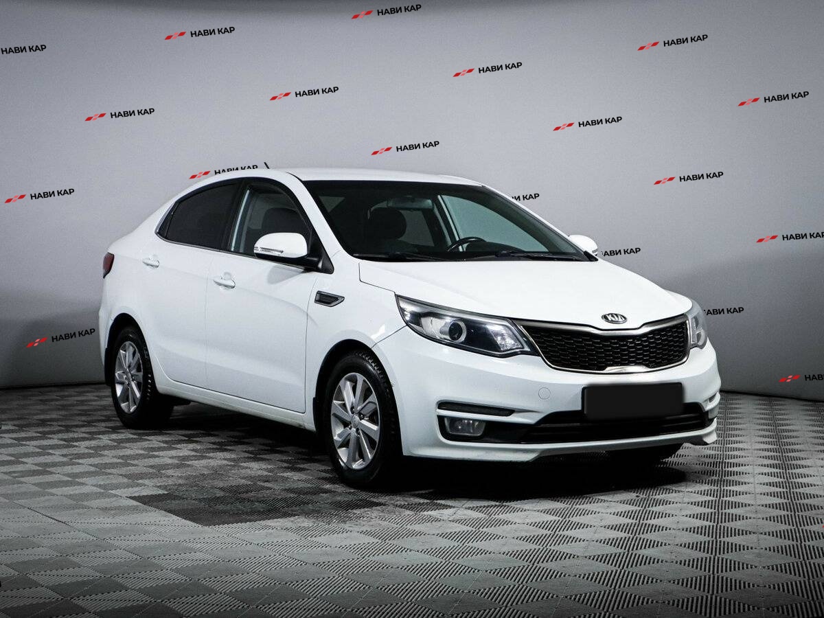Kia Rio с пробегом — 2015 год. Фото: #2