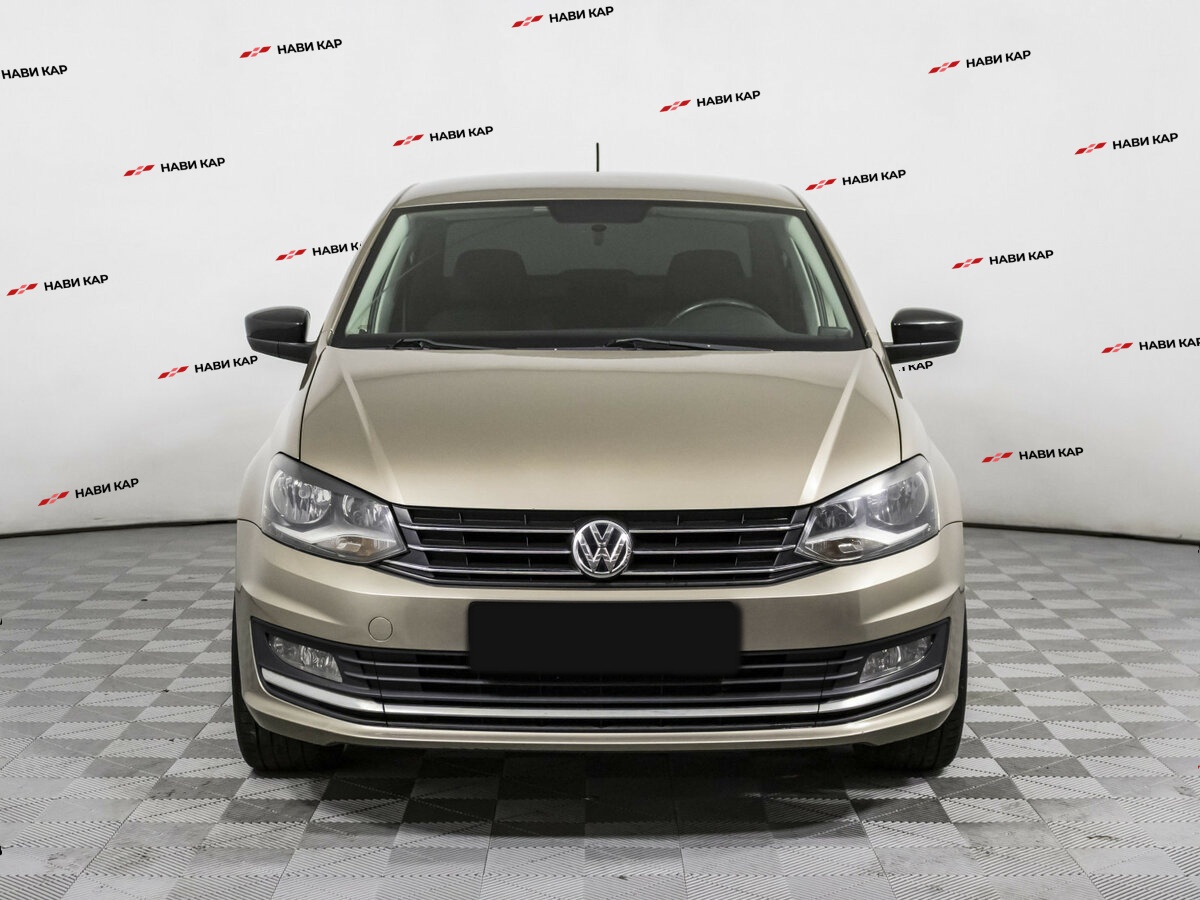 Volkswagen Polo с пробегом — 2018 год. Фото: #1