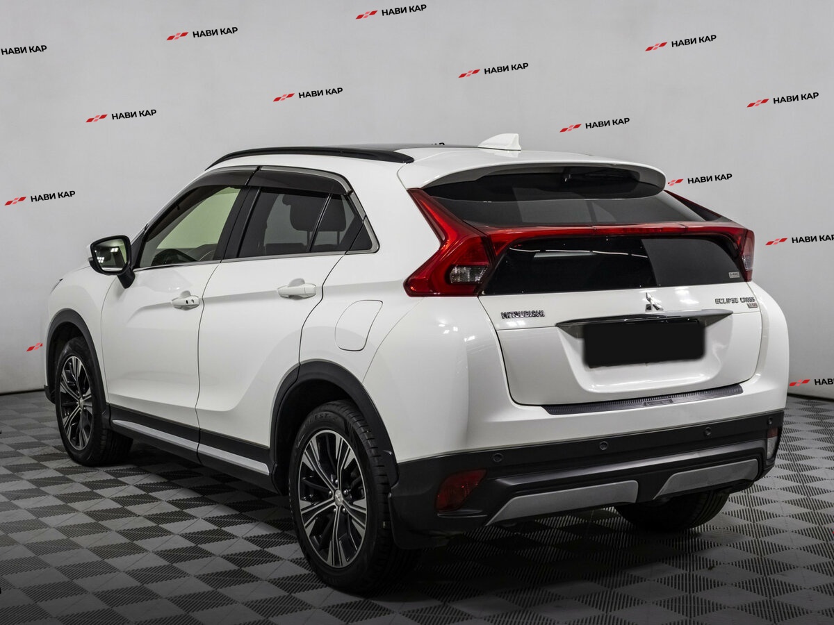 Mitsubishi Eclipse Cross с пробегом — 2018 год. Фото: #5