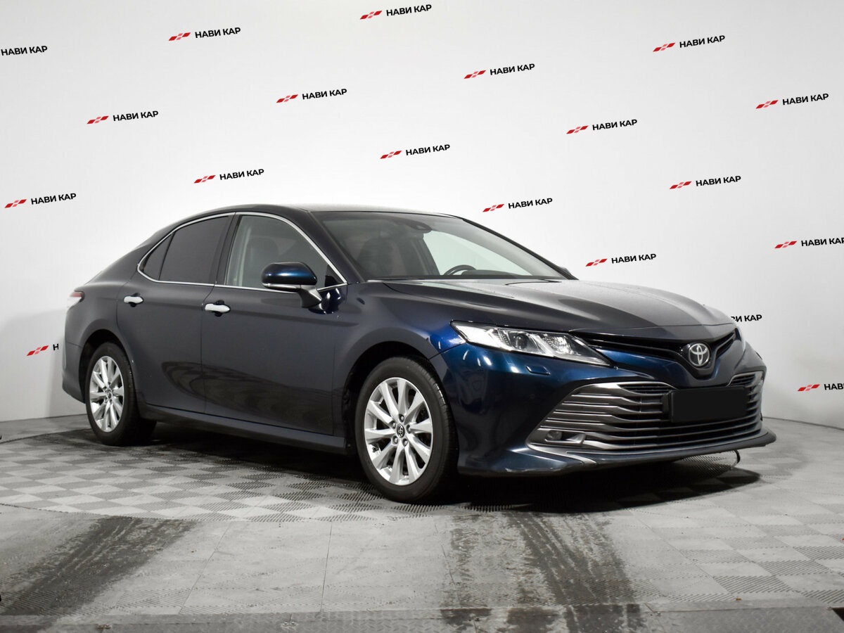Toyota Camry с пробегом — 2018 год. Фото: #2