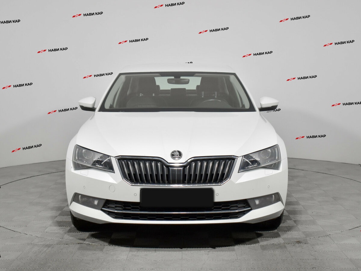 Skoda Superb с пробегом — 2018 год. Фото: #1