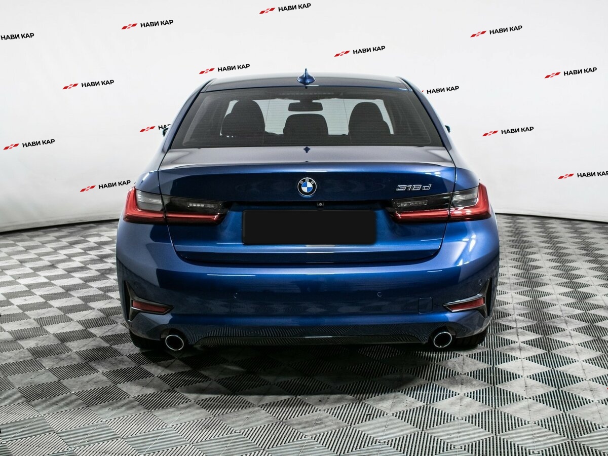 BMW 3 серии с пробегом — 2021 год. Фото: #4