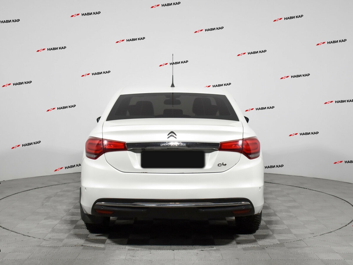 Citroen C4 с пробегом — 2016 год. Фото: #4