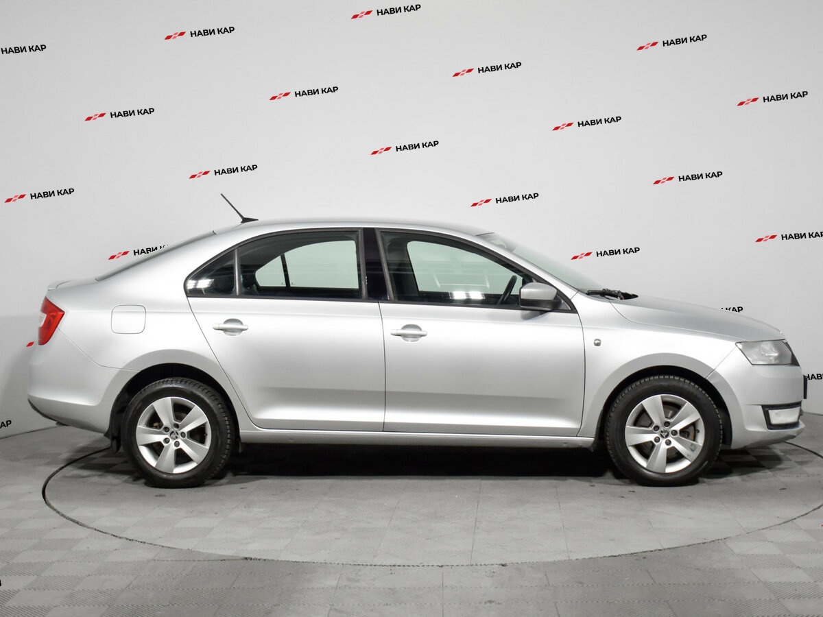 Skoda Rapid с пробегом — 2017 год. Фото: #3