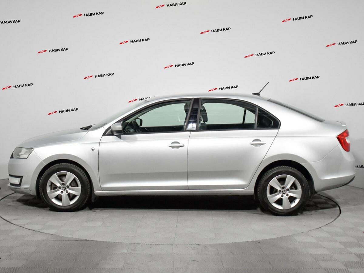 Skoda Rapid с пробегом — 2017 год. Фото: #7