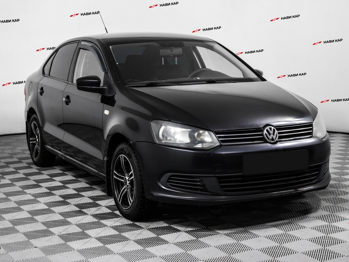 Volkswagen Polo с пробегом — 2012 год. Фото: #2
