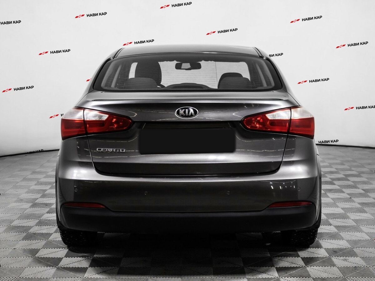 Kia Cerato с пробегом — 2016 год. Фото: #5