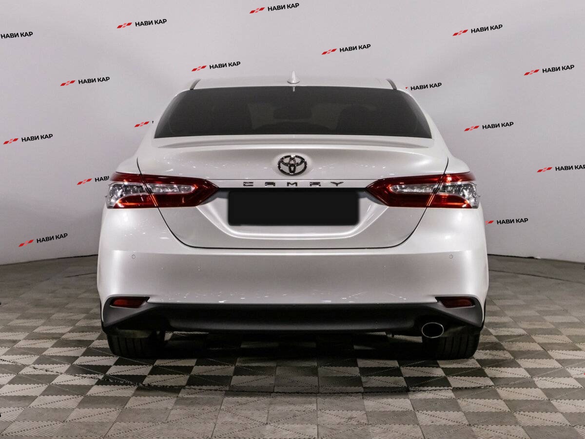 Toyota Camry с пробегом — 2019 год. Фото: #5
