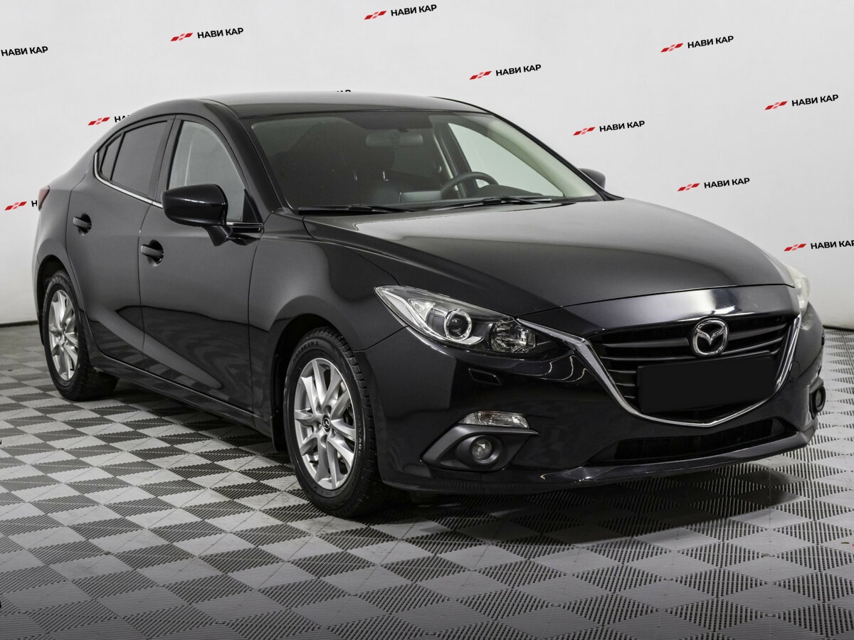 Mazda 3 с пробегом — 2015 год. Фото: #2