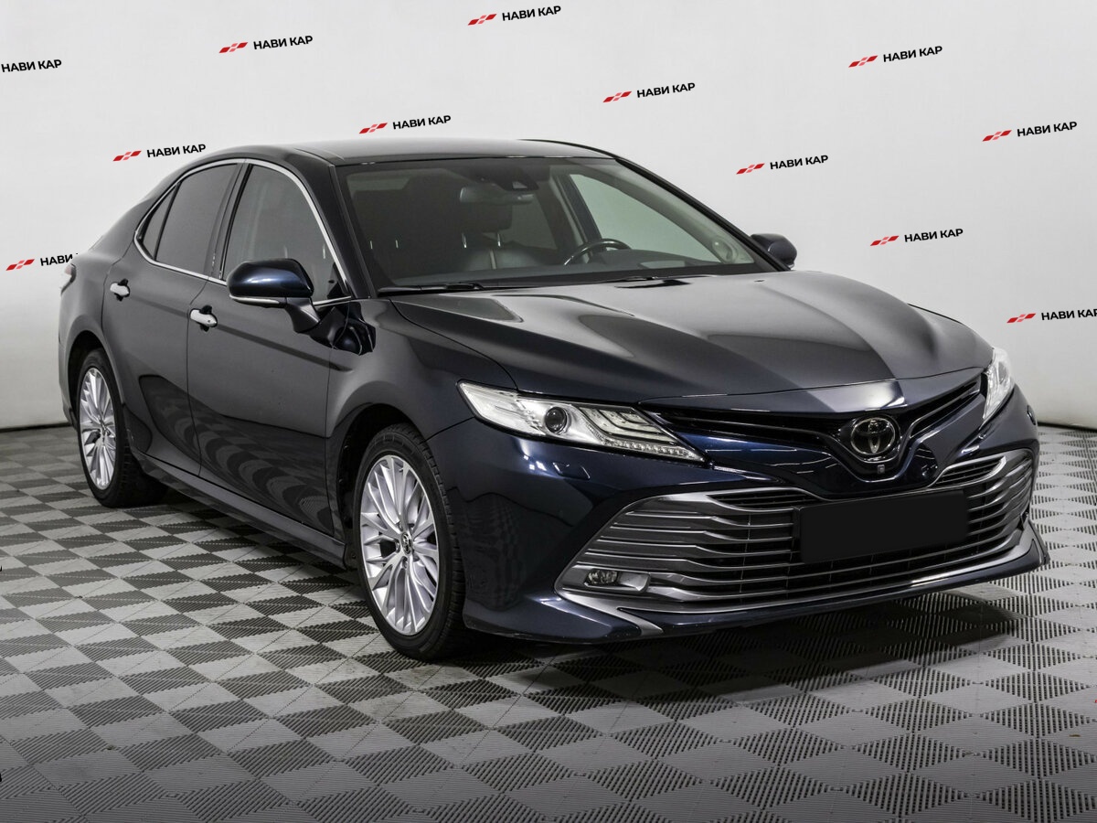 Toyota Camry с пробегом — 2018 год. Фото: #2