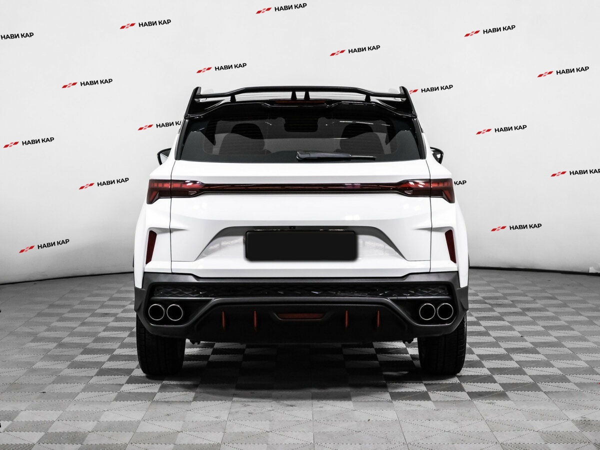 Geely Coolray с пробегом — 2023 год. Фото: #4