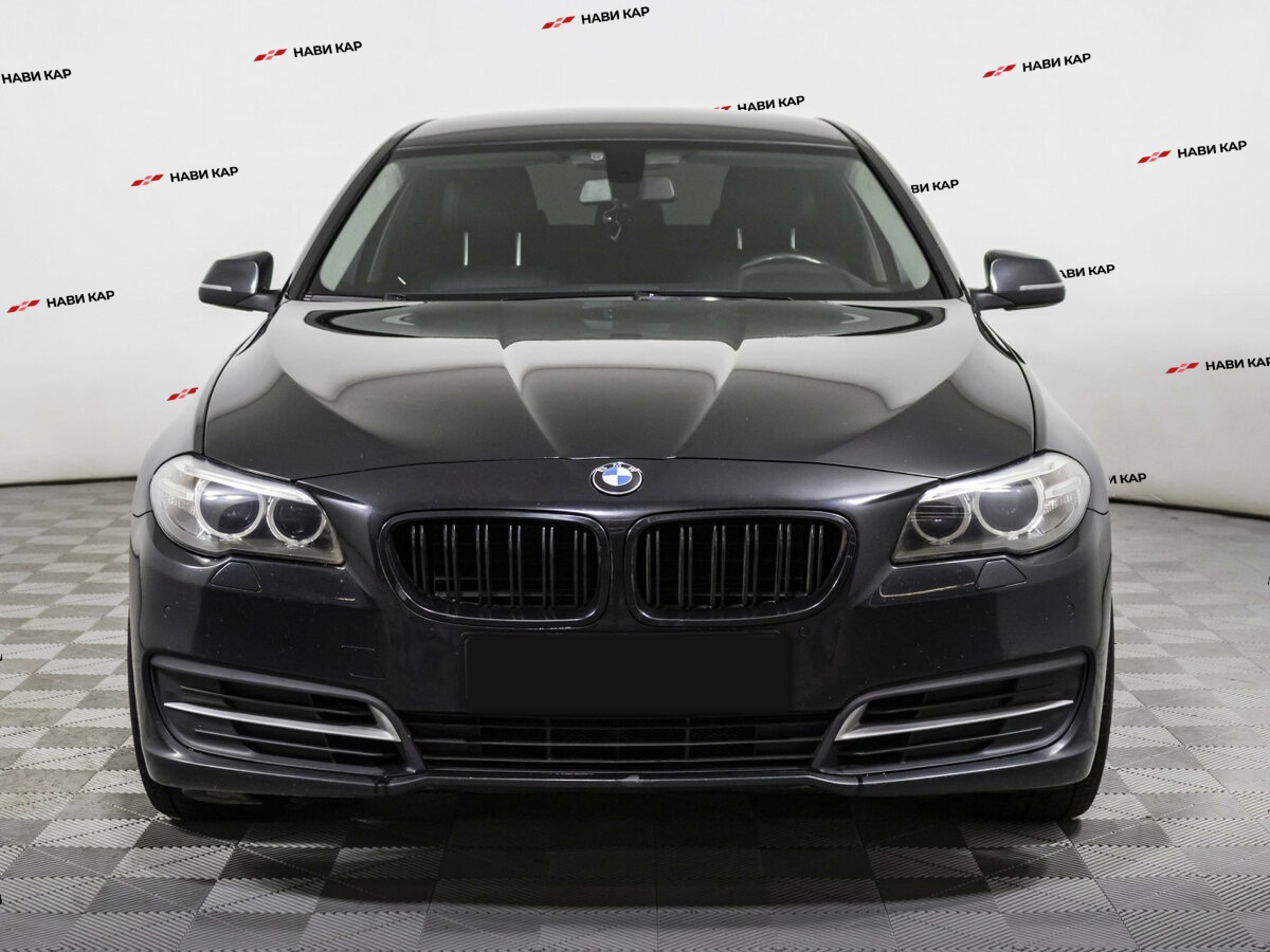 BMW 5 серии с пробегом — 2015 год. Фото: #1