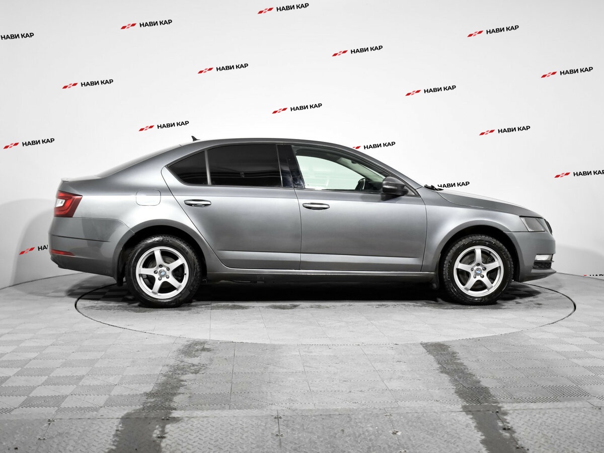 Skoda Octavia с пробегом — 2020 год. Фото: #3