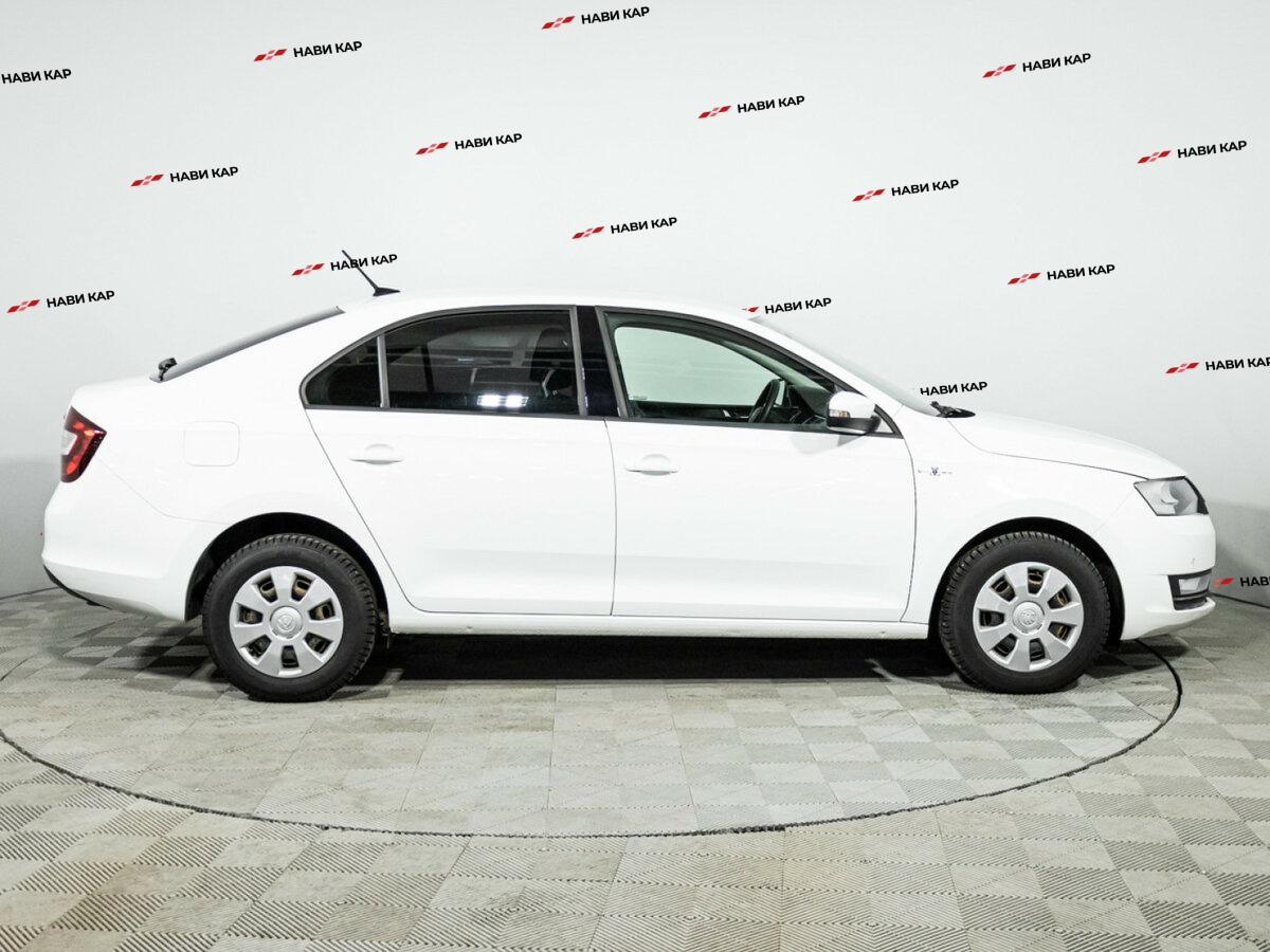 Skoda Rapid с пробегом — 2018 год. Фото: #3