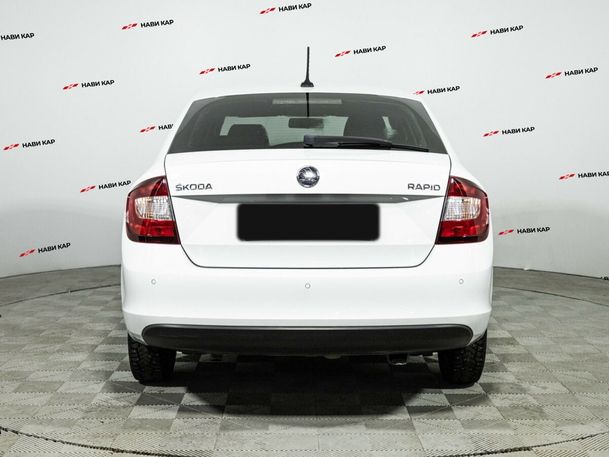 Skoda Rapid с пробегом — 2018 год. Фото: #5