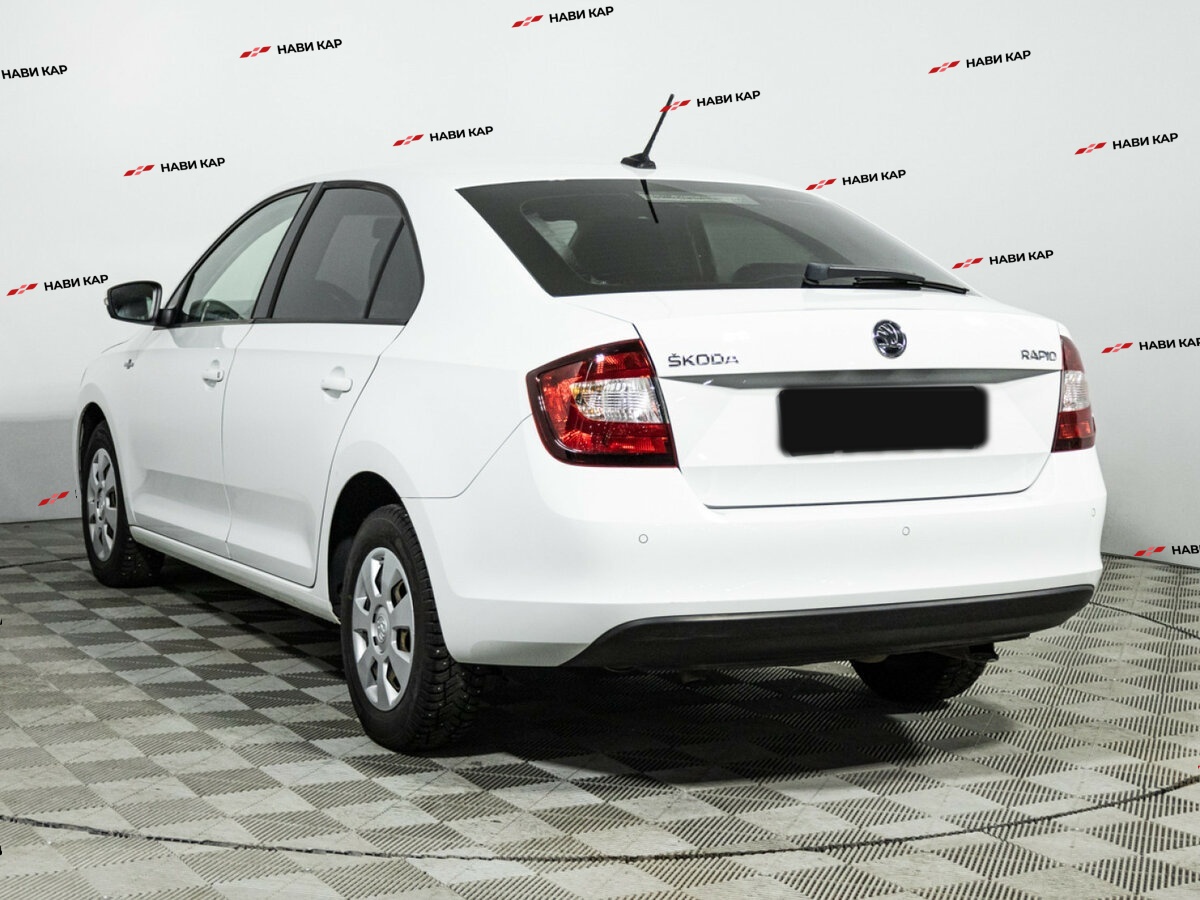 Skoda Rapid с пробегом — 2018 год. Фото: #6