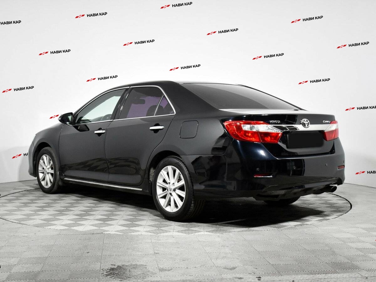 Toyota Camry с пробегом — 2013 год. Фото: #5