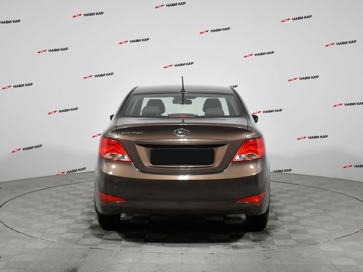 Hyundai Solaris с пробегом — 2016 год. Фото: #5