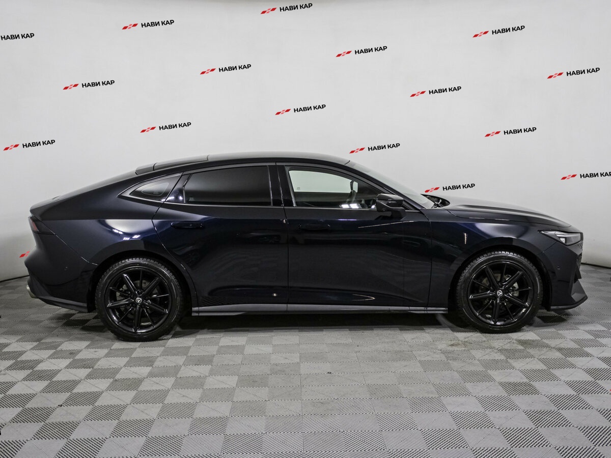 Changan UNI-V с пробегом — 2023 год. Фото: #3